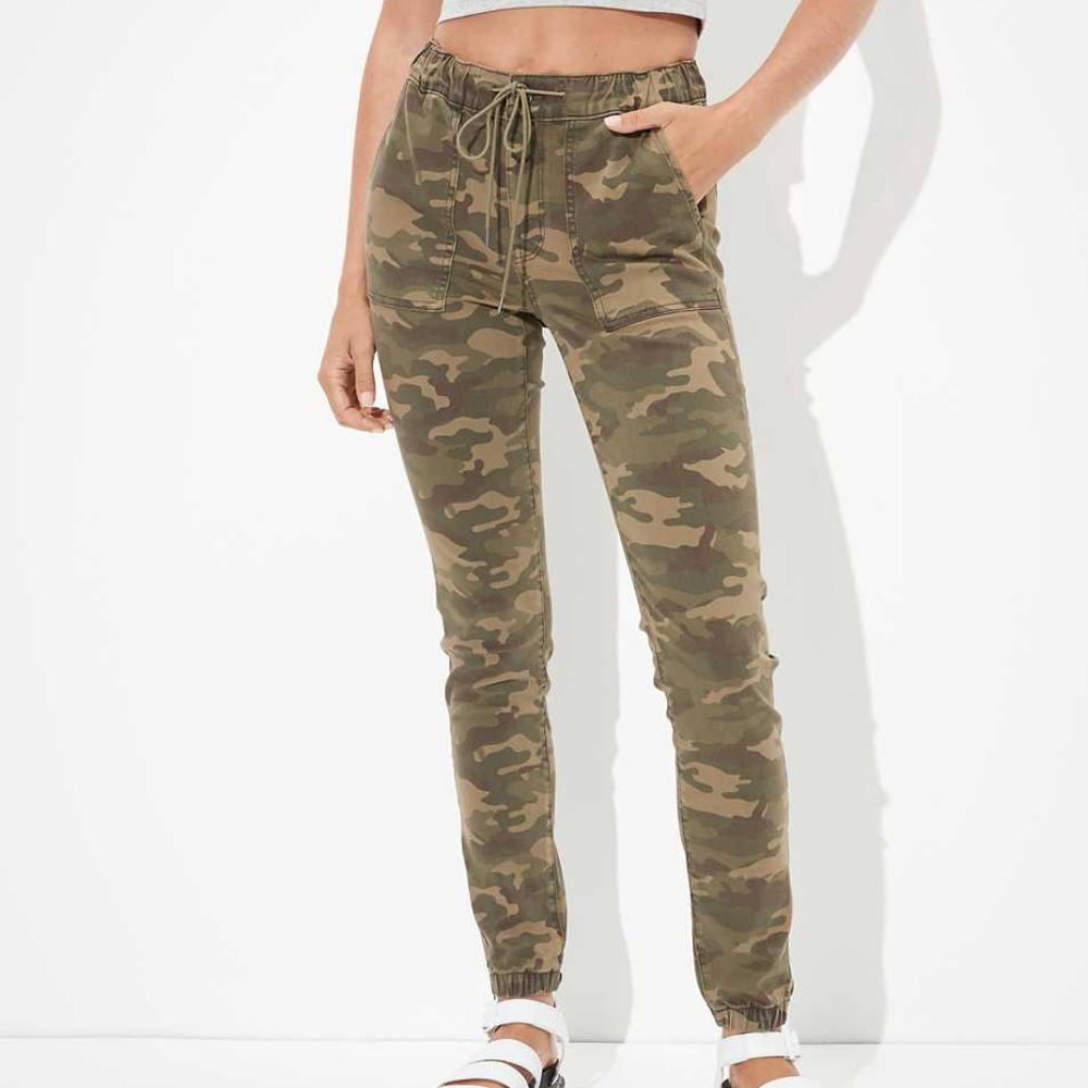 AE Ne(x)t level high-waisted camo Jegging jogger sz 2